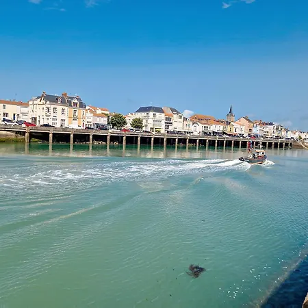 T2 Confort Proche Plage, 4 Pers, Ascenseur Apartamento